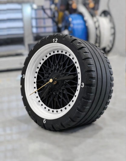 Wheel Design Desk Clock